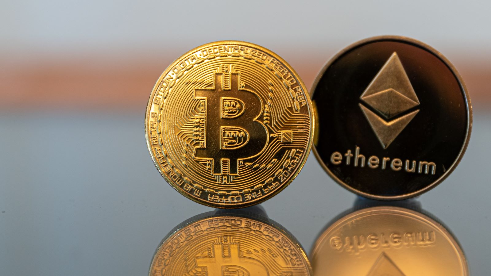 Bitcoin_Ethereum photo