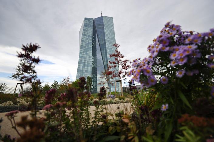 The EU launches a $1 trillion debt plan to transform Europe