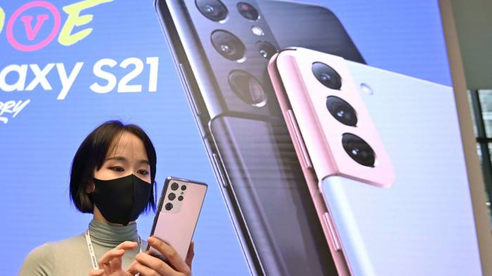 Samsung warns for widening chip shortage